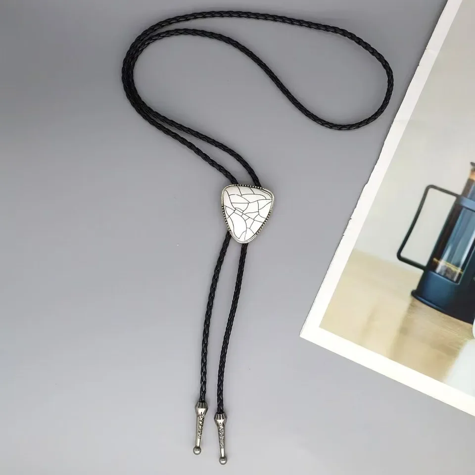 New Tie Neck Rope Alloy Turquoise Bolotie Vintage Shirt Bow Tie Leather Necktie Elegant Jewelry for Men Women Accessory