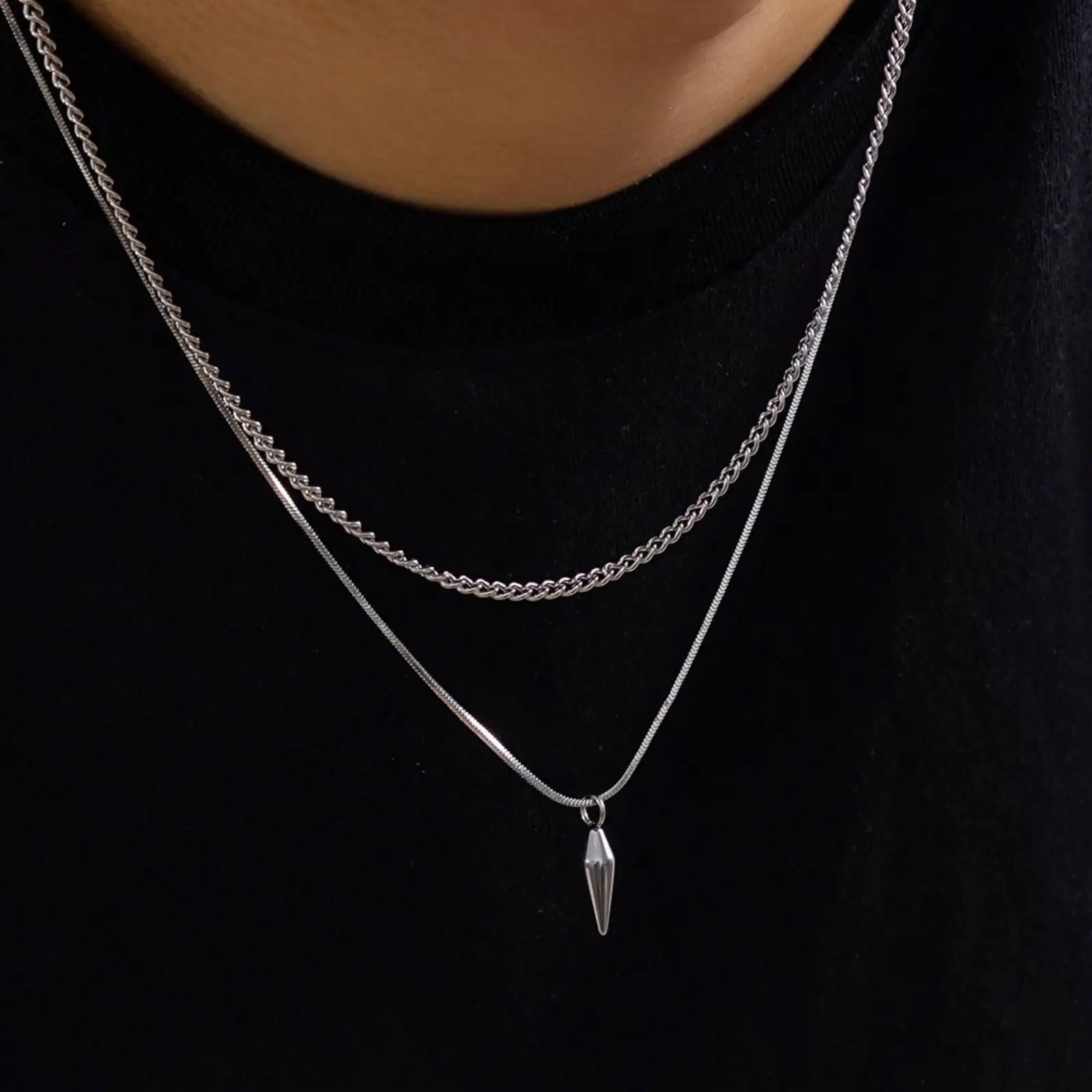 Doppelschichtige Speerspitzen-Anhänger-Halskette für Männer aus Edelstahl, Hip-Hop-Schmuck Geschenk – Detail 2