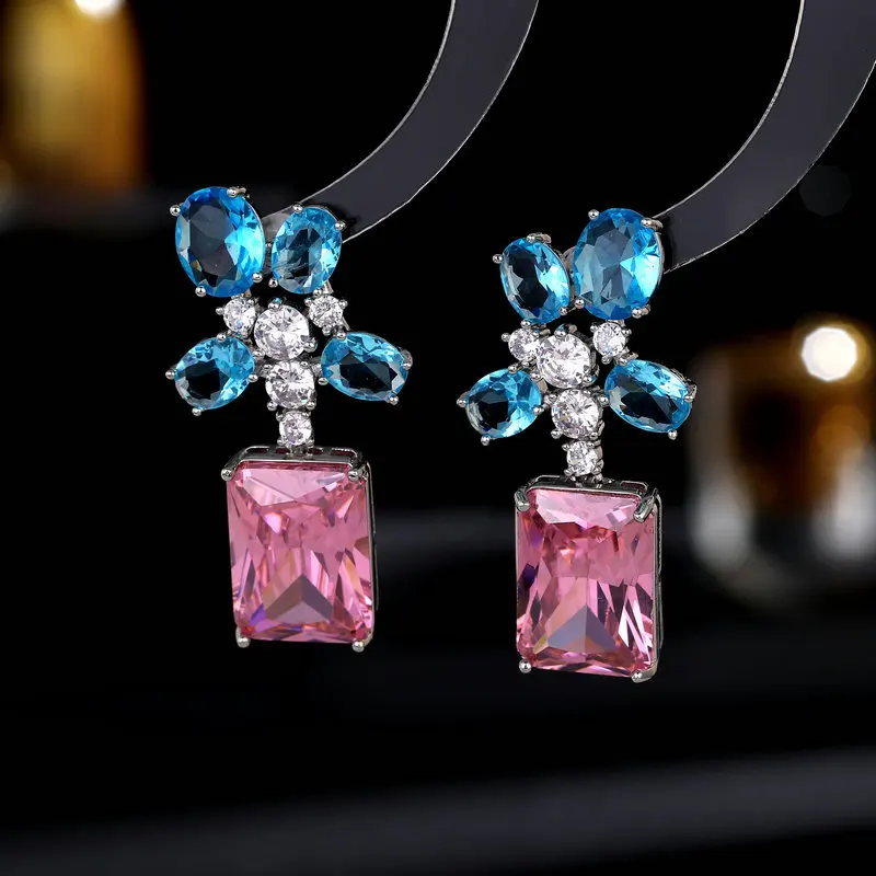 

Bilincolor Colored Large Zircon Inlaid High-grade Earrings for Women