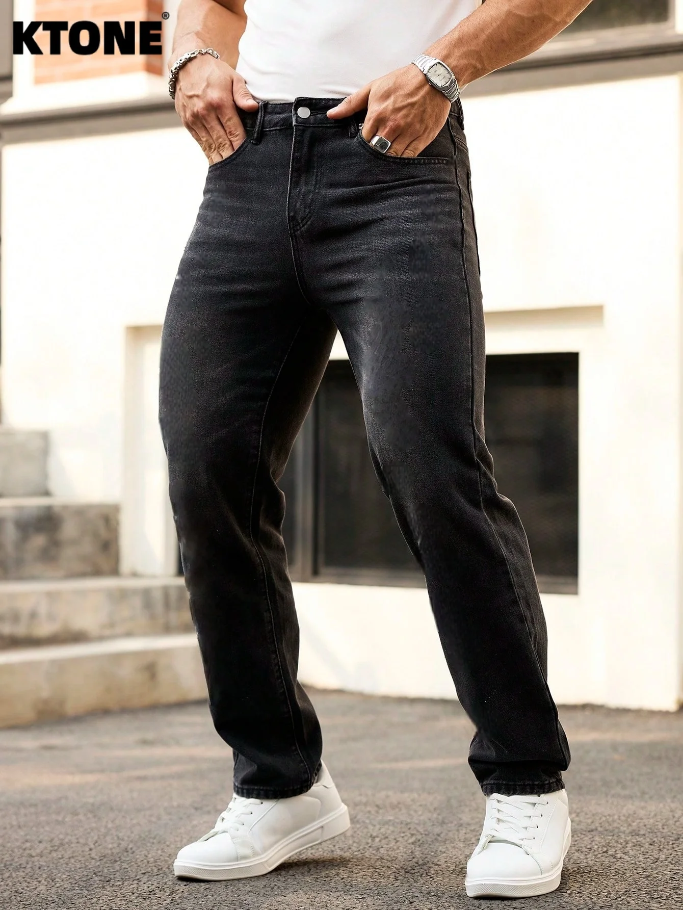

Men's Slim Jeans Drip Original Dating Light Retro. No accessories or belts included.