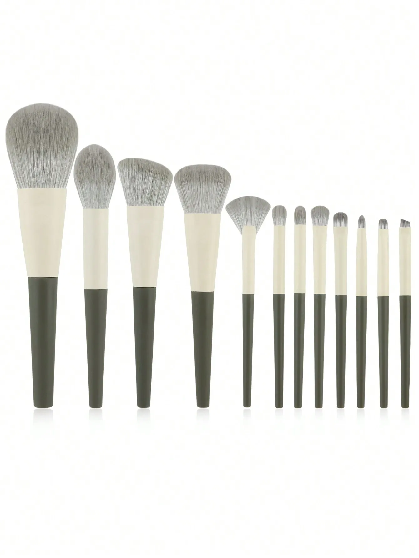 10 Pcs Professional Makeup Brush Set  Handle Soft Nylon Bristle Foundation Blush Powder Eyeshadow Cosmetic Make‑up Brushes Kit