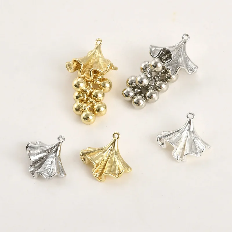 

Copper-plated 14k Gold Color Pleated Edge Grape Leaf Double Hanging DIY Handmade Earrings Necklace Pendant Accessories