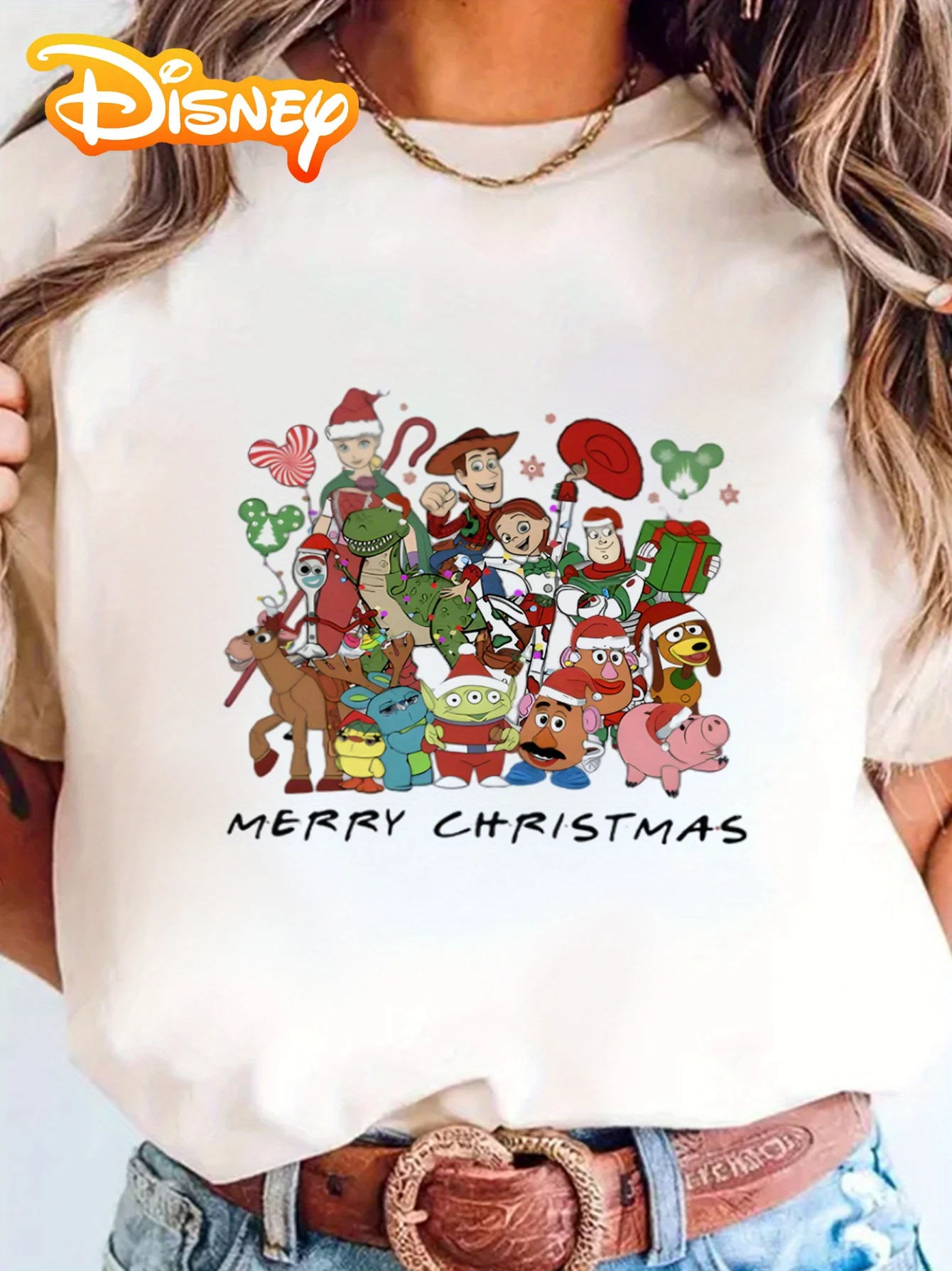 

Женская футболка Disney Toy Story Christmas Series — свободное издание с короткими рукавами, забавный сказочный узор