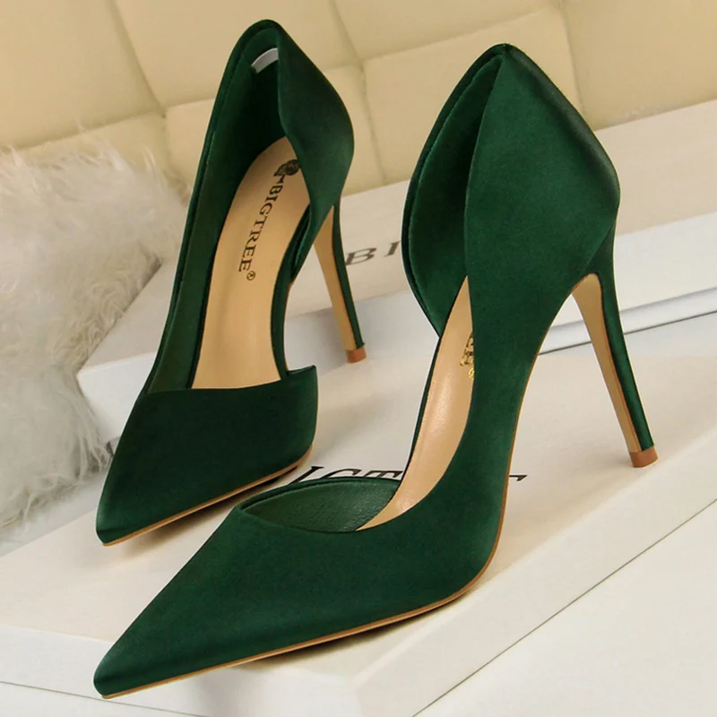 

Women New Fashion 9.5cm High Heels Pumps Lady Satin Premium Pointed Toe Shoes Female Elegant Trendy Party Date Dress Shoes
