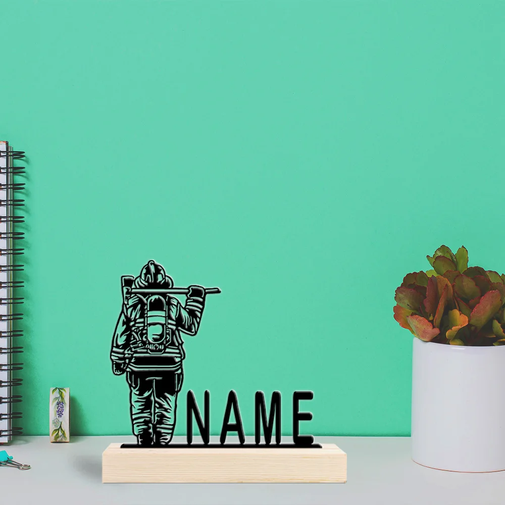 1pc Personalized Metal Artwork Customizable Name With Wooden Base Bar Decoration, Holiday Gifts