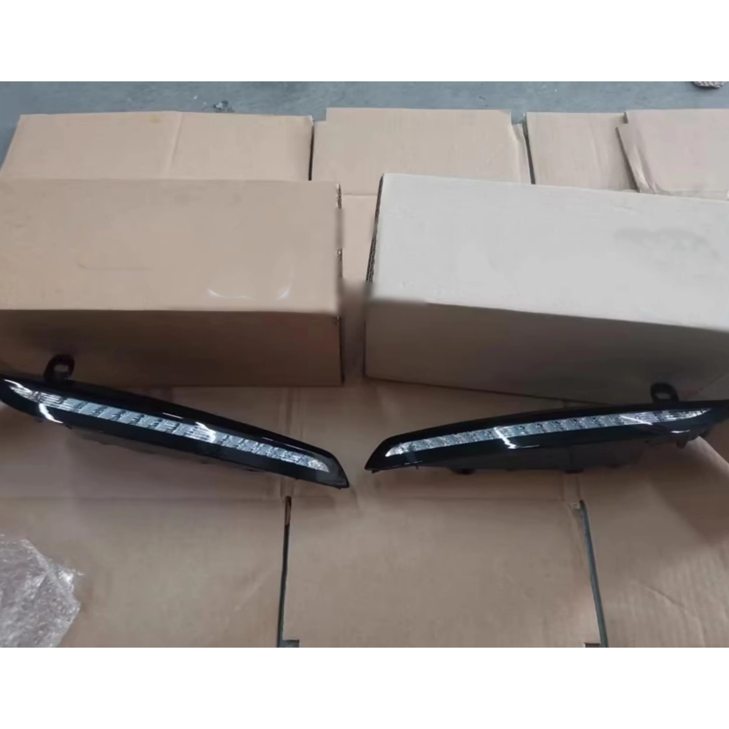 For Citroen DS5 DS4S DS5LS LED Daytime Running Light Daylight Front bumper streamer turn signal Fog lamp