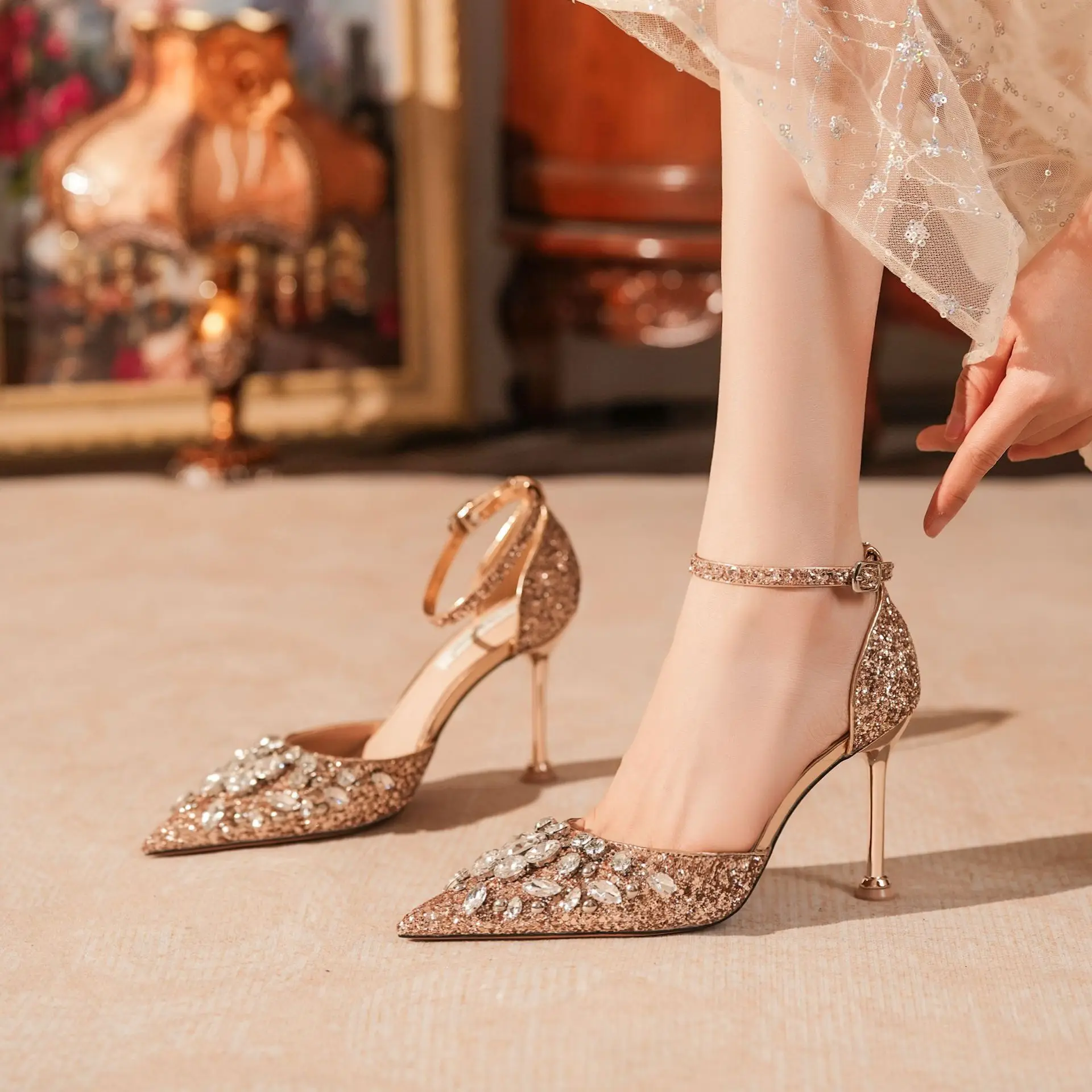 Sexy snap rhinestones shiny glittery glitters sandals Hollow heels wedding shoes bridesmaids banquet women's shoes