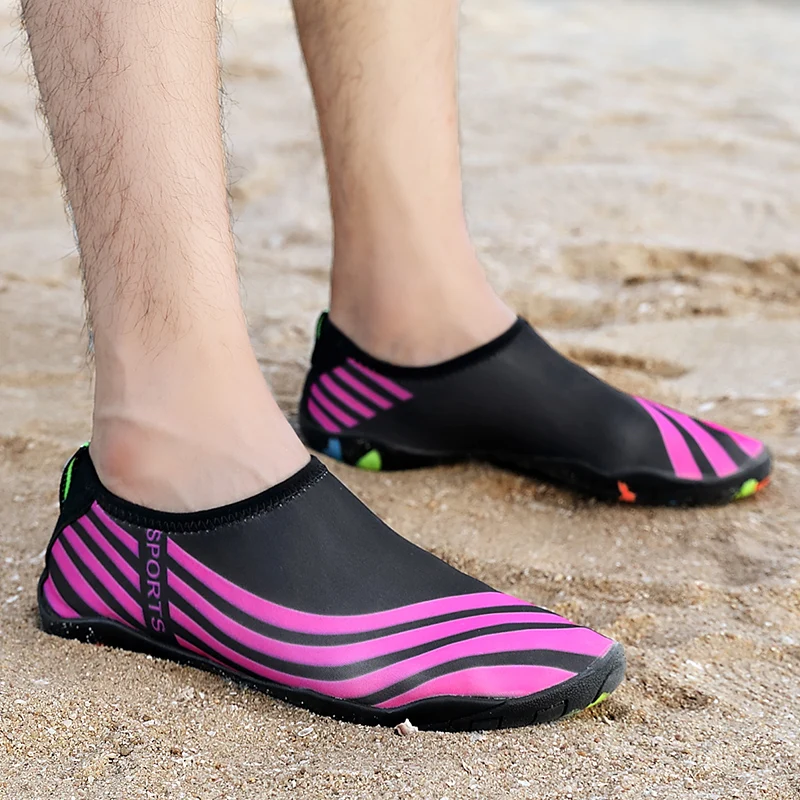 Women Men Water Barefoot Shoes Simple Design Beach Shoes Quick Dry Hiking Sports Sandals Casual Training Shoes Light Sandals 46