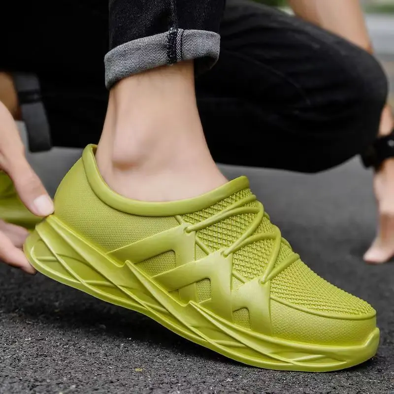 

Men New Low Top Slip On Rain Shoes Thick Sole Non slip Round Toe Flat Sole Waterproof Kitchen Work Shoes Outdoor Protection Shoe