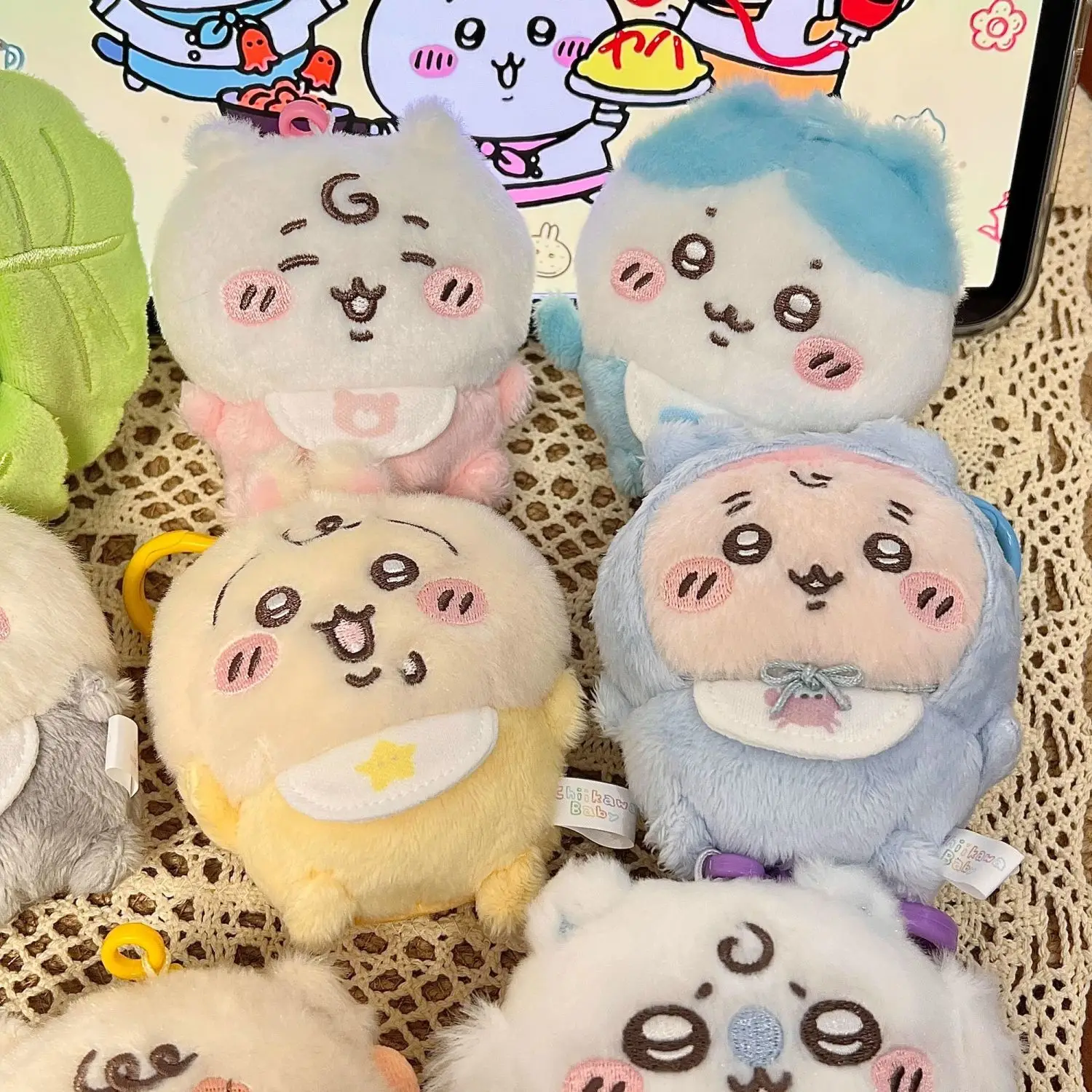 MINISO Usagi Hachiware Chiikawa سلسلة الكرتون أفخم دمية حقيبة قلادة لطيف المفاتيح إرسال إلى الأصدقاء هدية عالية الجودة