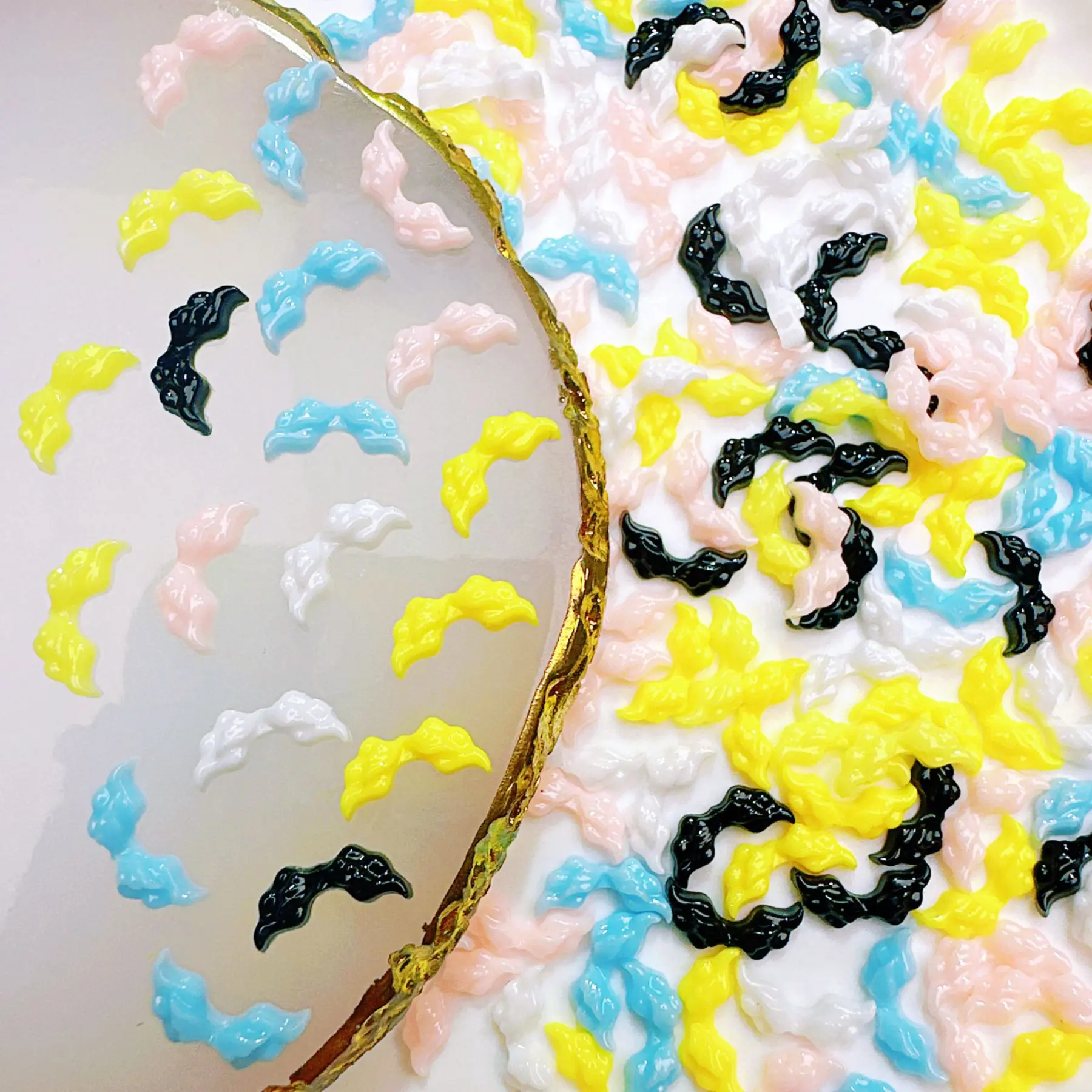 100Pcs Multi-Color Double-Layer Bow Resin Nail Charms - Cute Winged Press-On Nail Decor, Versatile Kawaii Manicure Accessories