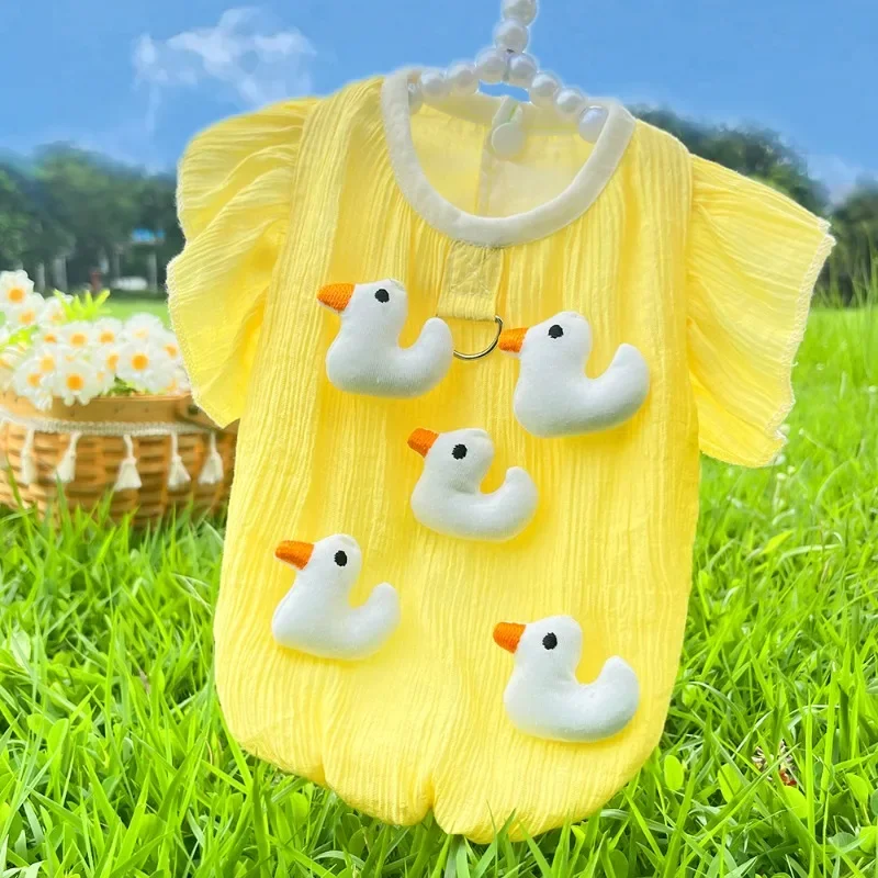 Pet Dog Flying Sleeve Duck Cute Top Can Traction Dog Cat Supplies Teddy Short Sleeve Top Dogs Summer Travel Sunscreen Puppy Vest