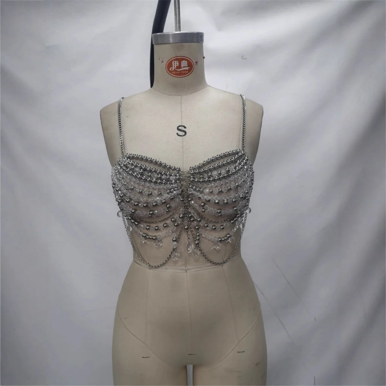 

Летний пляжный аксессуар для бикини в европейском и американском стиле: ажурная цепочка на тело с камнями, на шею, без рукавов