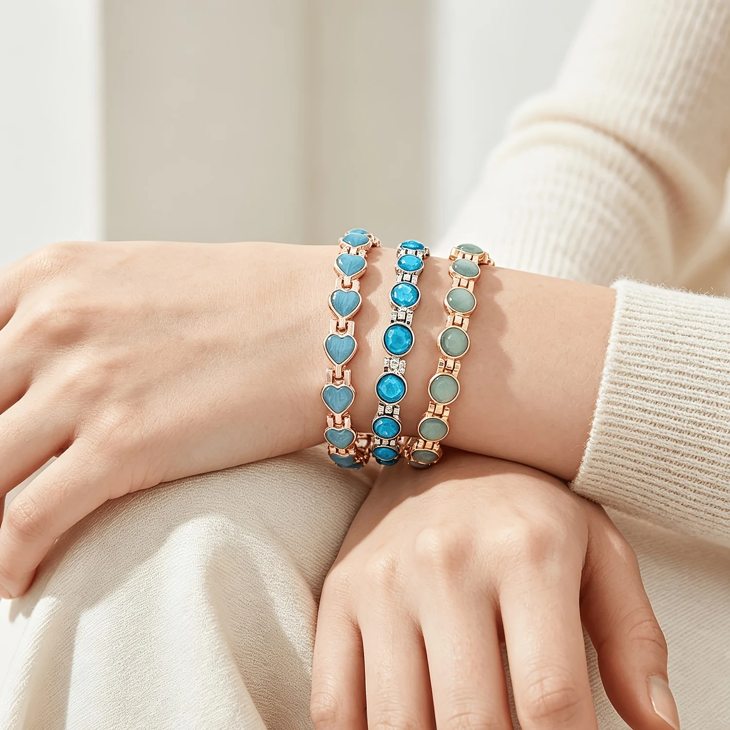 3pcs Lady's Heart-shaped Cat Eye Magnetic Bracelet, Multi-layer Adjustable Bracelet, Fashion Accessory Comes with Chain Adjuster
