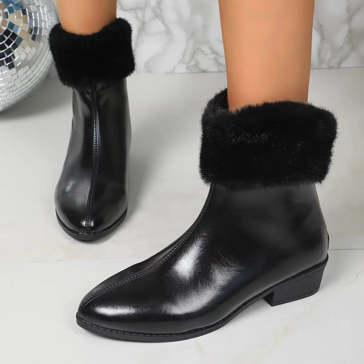 

French temperament women's boots, autumn and winter velvet thick heel pointed middle heel soft-soled soft-faced fluffy boots