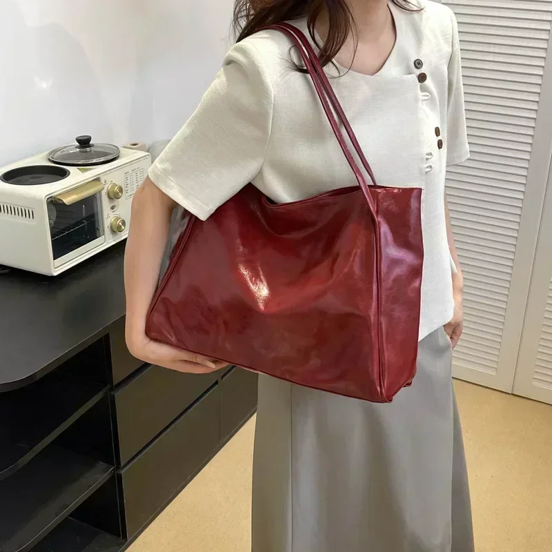 fashion Handbag casual Shoulder Bag 2023 Summer New Bag Women retro Trend Large Capacity Tote Bag Female image 3