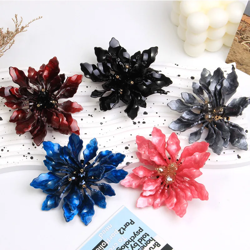 

DIY accessories Core blue cross-border fashionable acrylic flower brooch, elegant temperament fringed high-end corsage exquisite