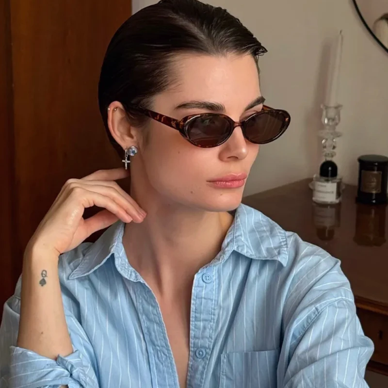 แว่นกันแดดทรงรีสำหรับผู้หญิง 3 ชิ้น รุ่นใหม่ แฟชั่นเรียบง่าย สไตล์เรโทร กรอบสีสันสดใส ป้องกันรังสียูวี 400