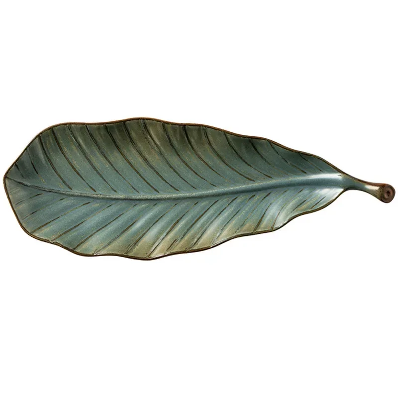 Japanese retro kiln leaves sushi plate commercial ceramic snack plate jiaozi sashimi long plate saury plate.
