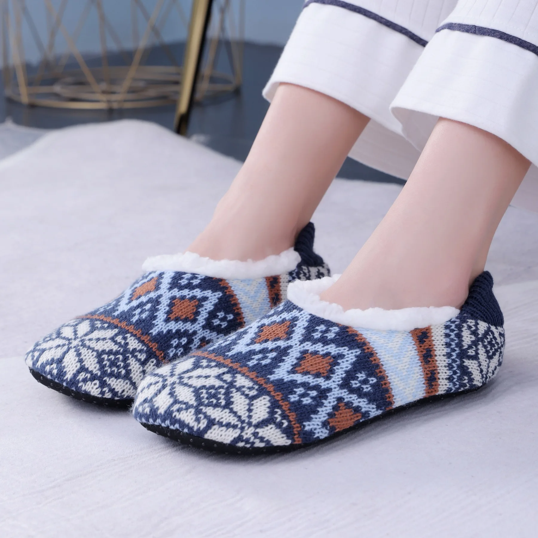 

Women Knitted Socks Winter Warm Soft Fluffy Snow Sock Home Floor Slipper Socks Woman Thicken Plush Home Carpet Socks