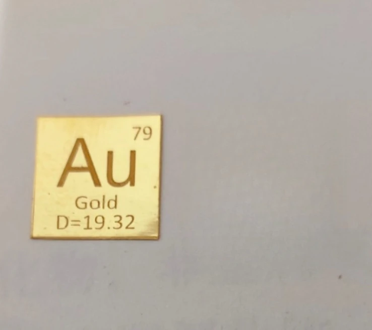 

Стол Периодическая Золотой Срез Au9999