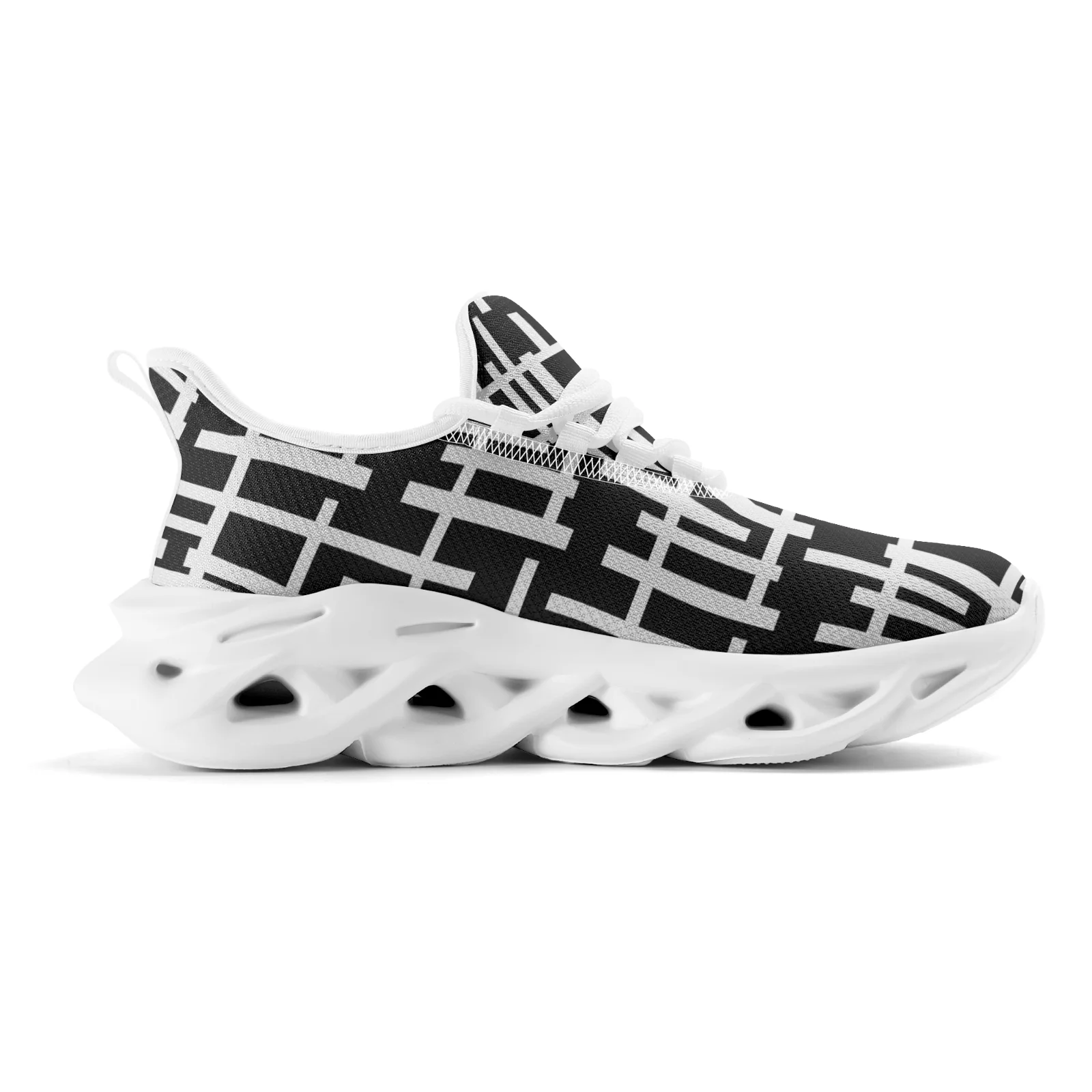 أبيض وأسود قطاع يطبع الشقق أحذية رياضية المراهقين تشغيل أحذية مشي خفيفة الوزن الدانتيل يصل شبكة الأحذية حجم EU36-48