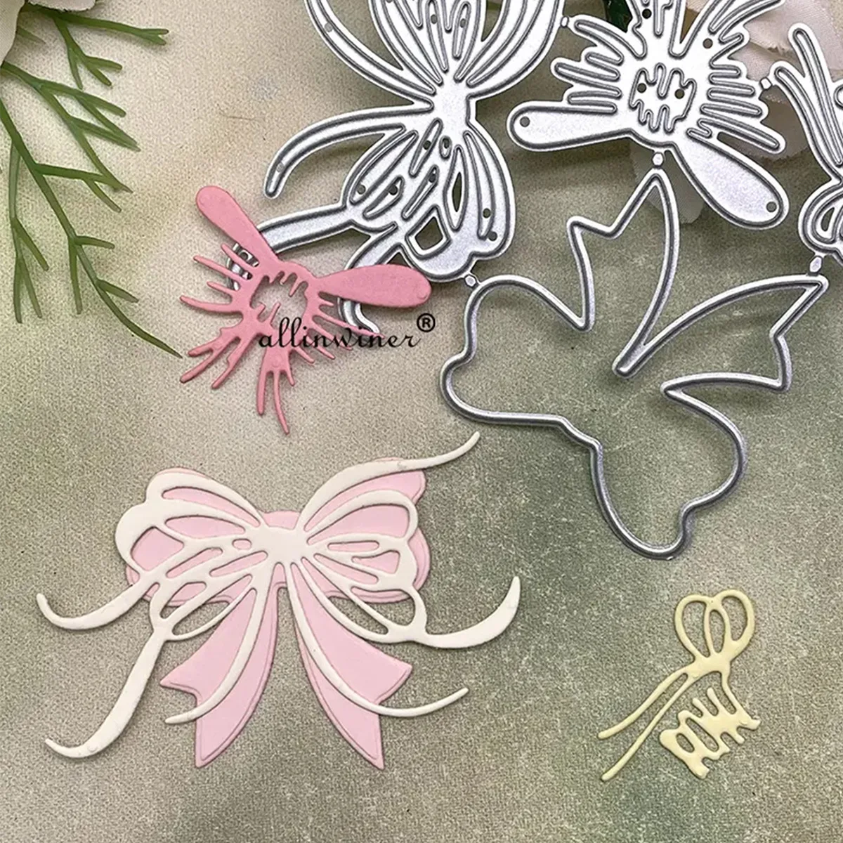 

1pc New Bow Decoration DIY Craft Metal Cutting Die Scrapbook Embossed Paper Card Album Craft Template Stencil Dies For DIY