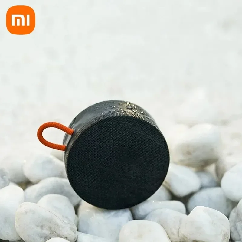 الإصدار العالمي من مكبر الصوت Xiaomi Mi المحمول بلوتوث 5.0 مكبر صوت ستيريو باس صوت موسيقى لاسلكي صغير خارجي IP67 مقاوم للماء 2000 مللي أمبير في الساعة