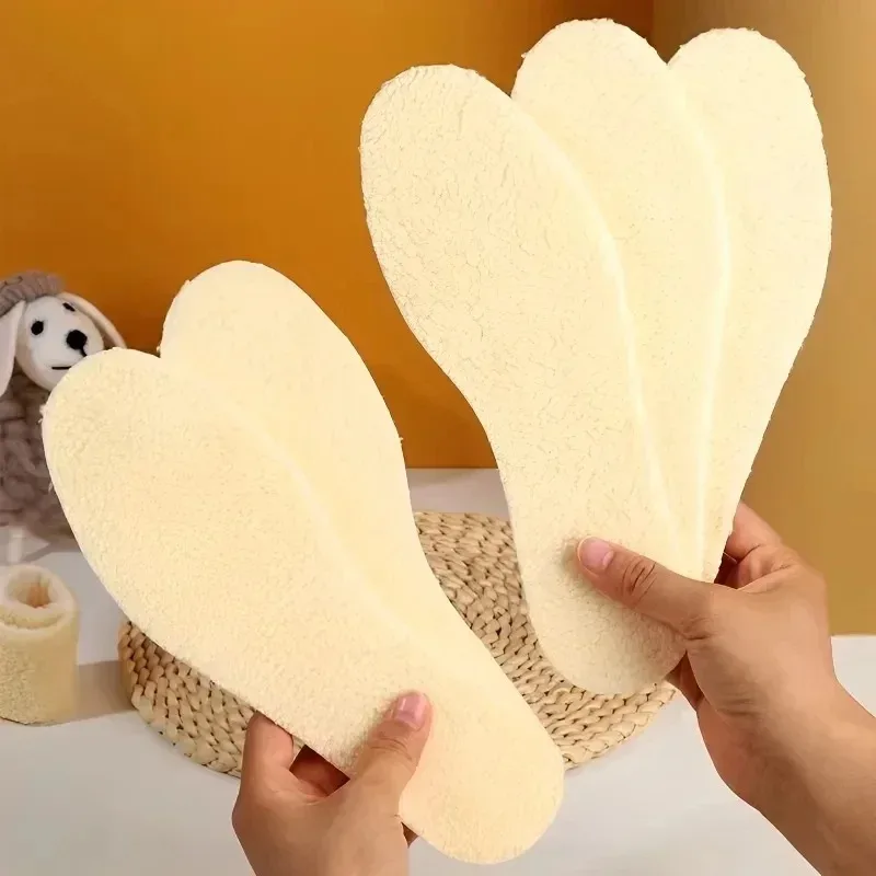 

Natural Winter Insoles for Men And Women - Soft Thicken Warm Shoe Pads Thermal Shoepad Insert for Comfortable Footwear
