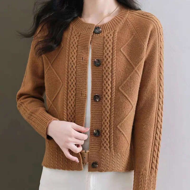 Autumn Winter Vintage Short Style Knitted Cardigan Women Clothing New Fashion Casual Loose Sweater O-neck Single Breasted Tops