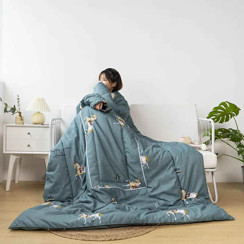 

Multifunction Lazy Quilt with Sleeves Winter Warm Thickened Washed Blanket Dormitory Mantle Covered Wearable Quilted Comforters