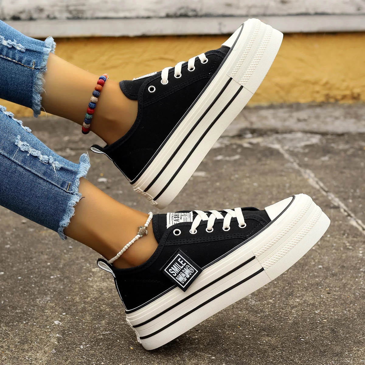 Women Platform Canvas Shoes Casual Sneakers Lace Up Comfortable Shoes Fashion Outdoor Running Tennis Flat Sneaker Female 35-40