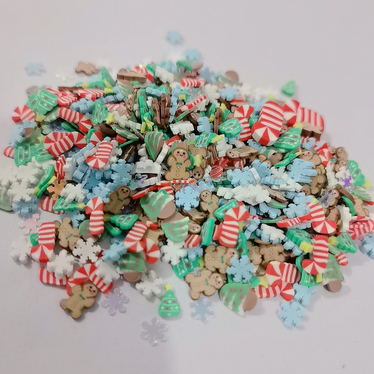 Christmas Themed Gingerbread Man Christmas Tree Candy Cane Mixed Clay Slices Sprinkles for DIY Crafts Filling Accessories