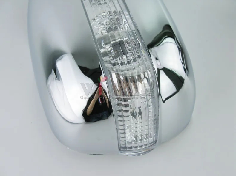 Chrome Door Mirror Cover with Led Lamp Light For Toyota Fortuner SW4 2005-2008, 2009-2011 Car Styling Accessories