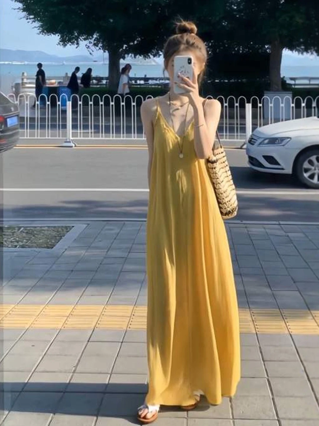 

Пляжное уникальное платье макси с V-образным вырезом и бретелями, летнее, с неповторимым дизайном, из хлопка, в нежном стиле, с свободной талией, для женщин