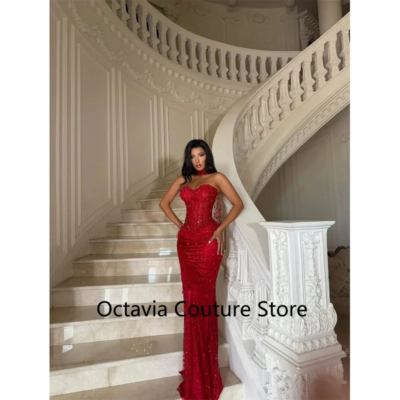 فستان حورية البحر الأحمر المخصص بأحجار الراين للحفلات الراقصة ورقبة رسن بطول الأرض من vestidos de noche فاخر بدون أكمام للسهرات الرسمية