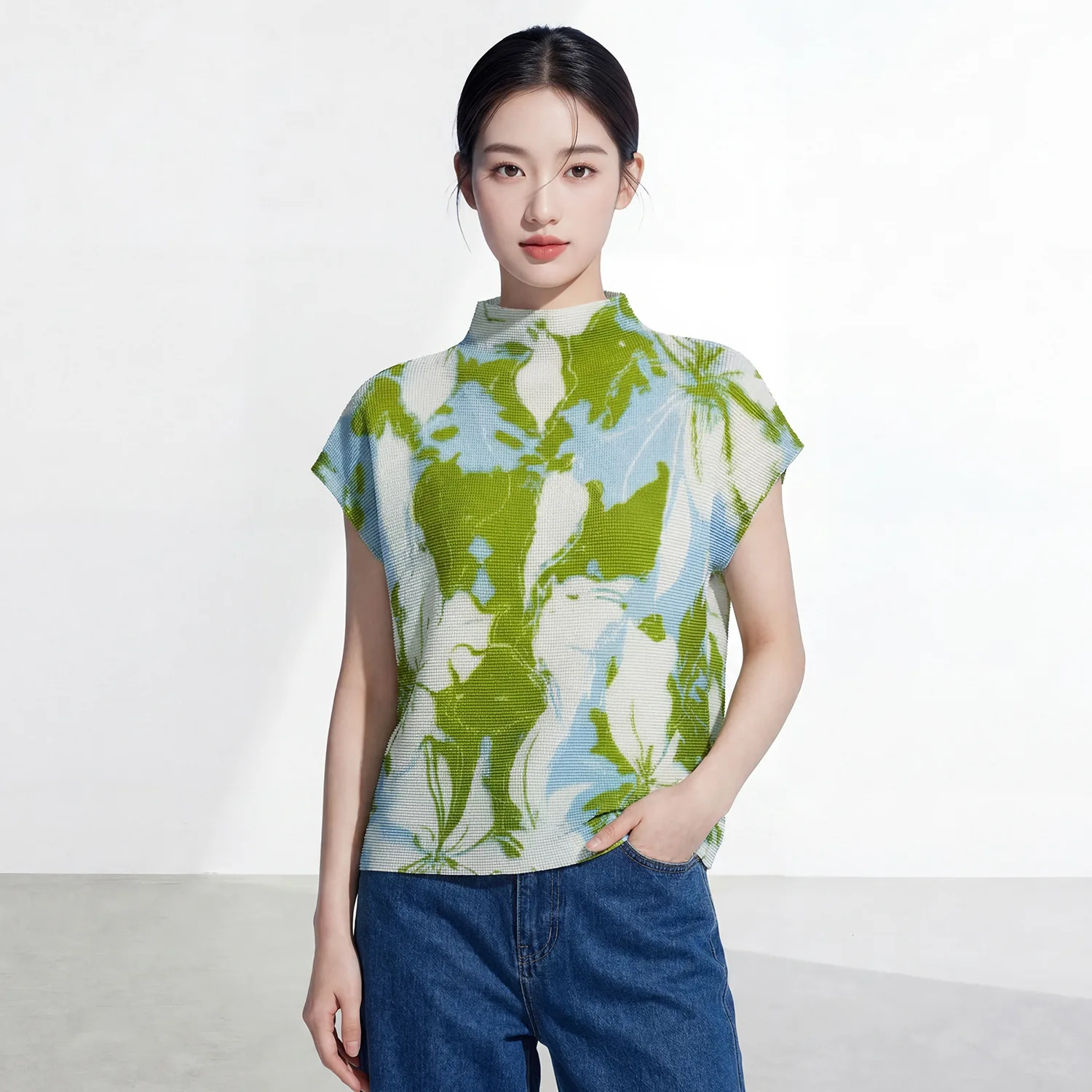 

High Quality Miyake Pleated Top Women Casual Style Shirt Printed Stretch Pleats Short Sleeve T-Shirt