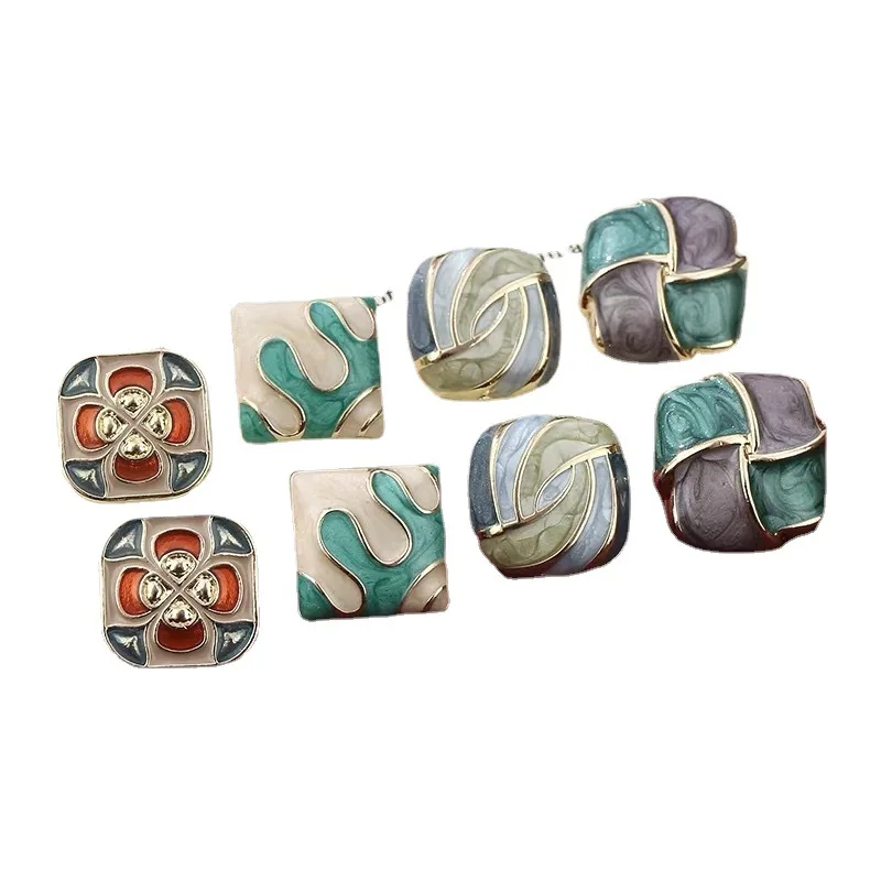 6PCS Of Wholesale Fashion Colorful Glaze Palace Oil Painting Metal Buttons For Sewing Wedding Dress Clothing Decorative Buttons