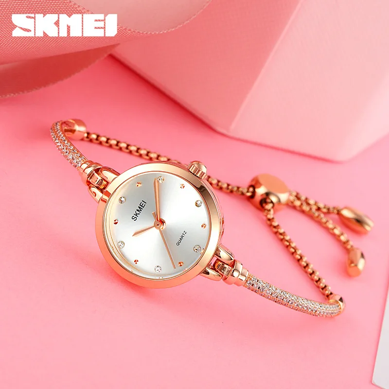 Fashion Ladies Watch with Slim Chain Bracelet, Small Face Steel Band Quartz Watch Cross-Border
