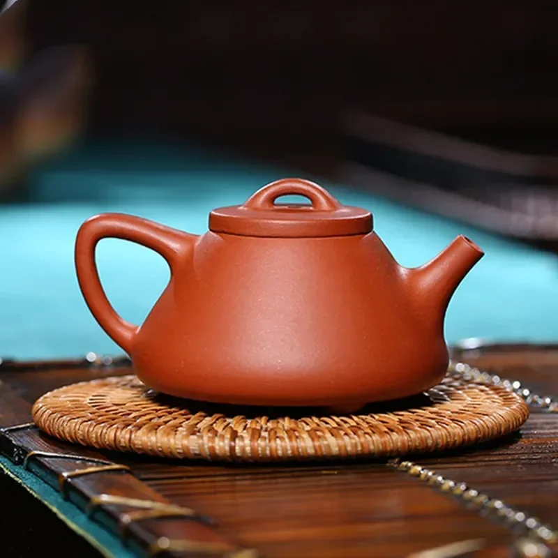 90ml Classic Yixing Purple Clay Teapots Raw Ore Section Mud Stone Scoop Tea Pot Home Zisha Filter Kettle Chinese Tea Set Gifts