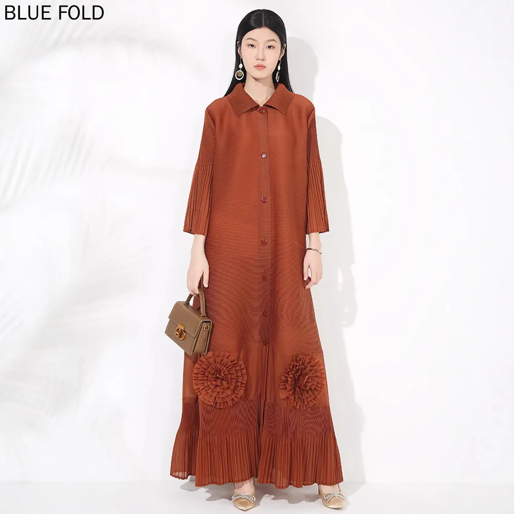 

MIYAKE Loose Pleated Elegant Women's Maxi Dress High-end Fashion Collar Bell Sleeve Floral Long Cardigan Single Buttons