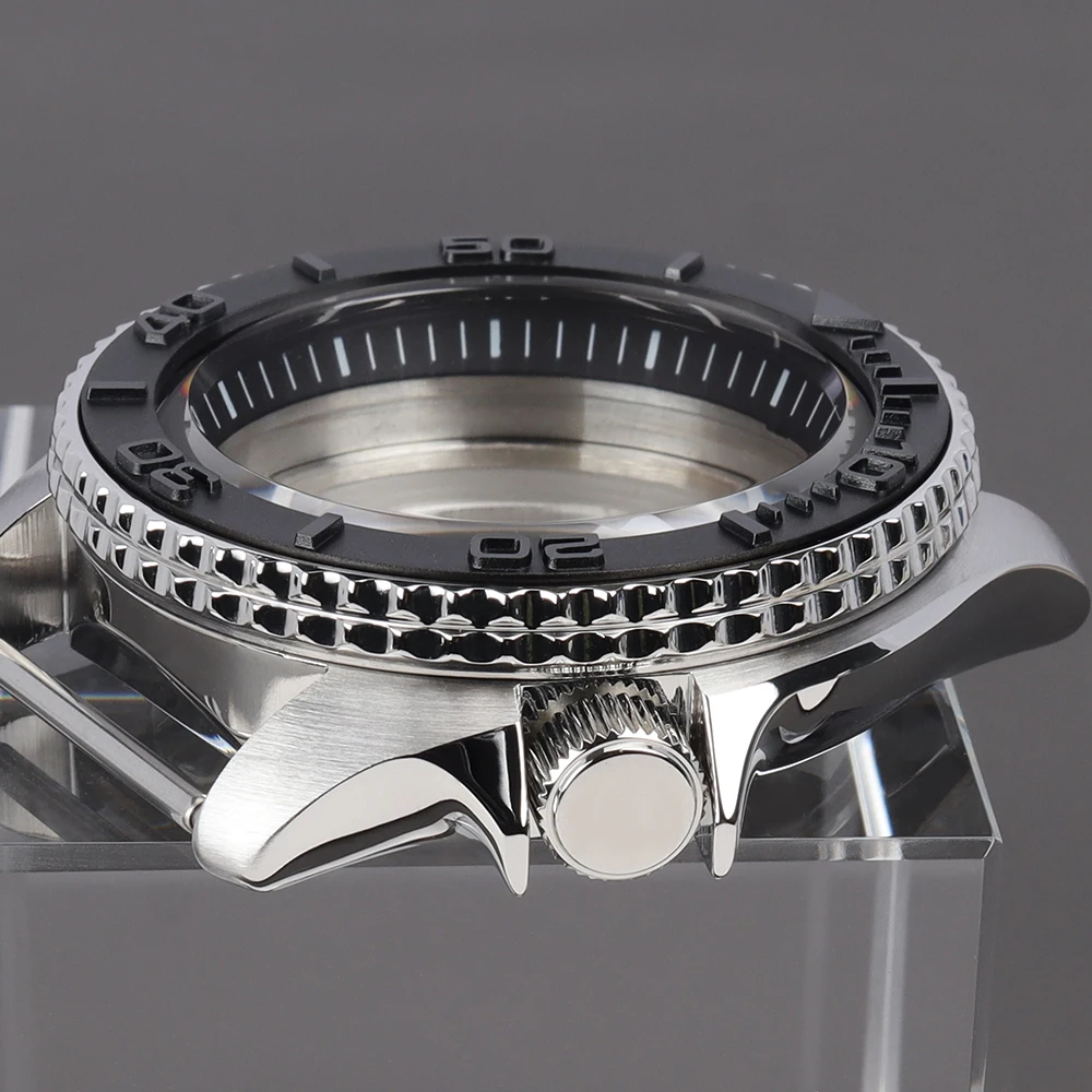 20bar at 3.8 SKX 42.5mm NH35 Watch Case With chapter Ring Sapphire for Seiko NH35 NH36Movement 28.5mm Dial SKX007 Watch Case Mod view 4