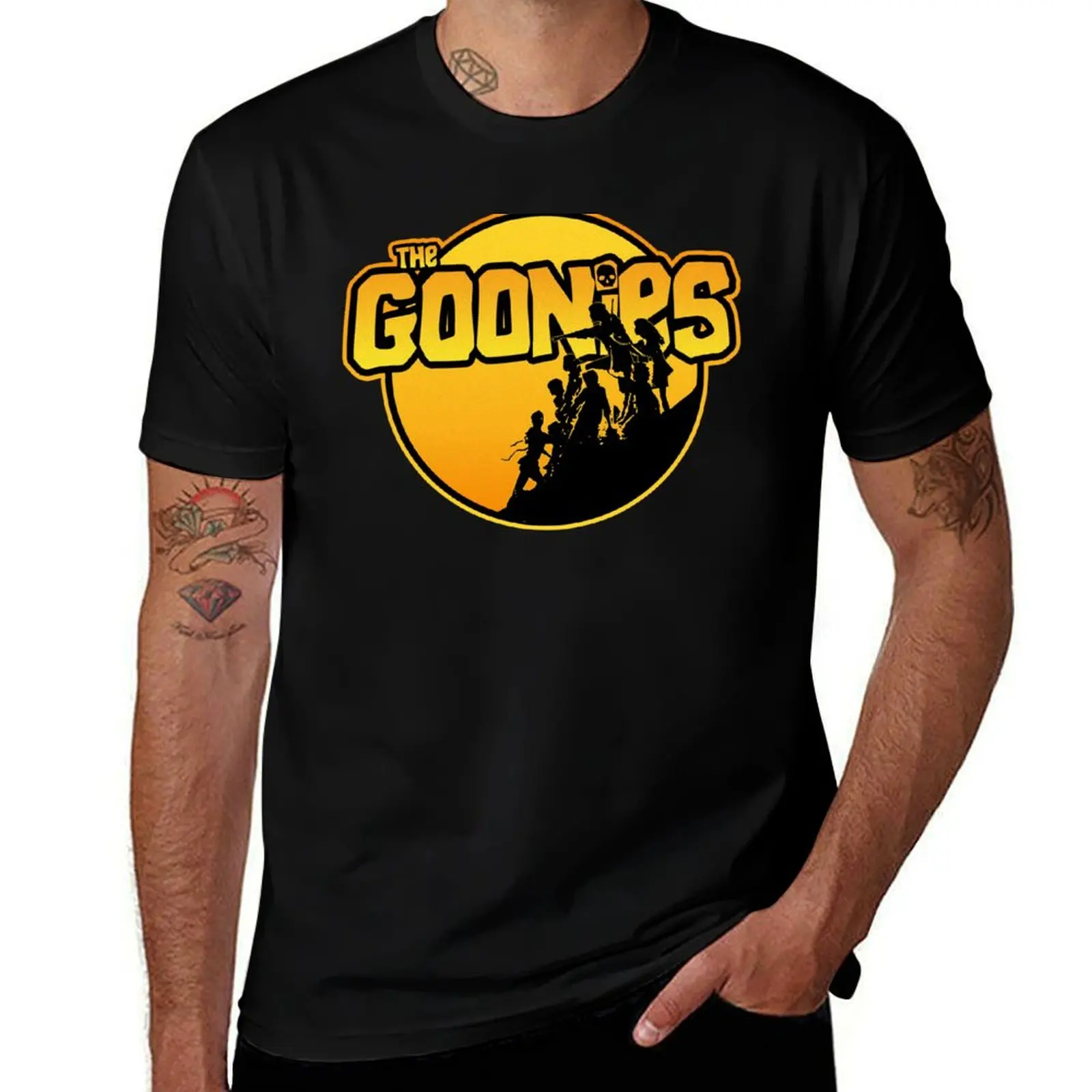 

The Goonies - ver 1 T-Shirt football t shirt cute tops Men's t-shirts