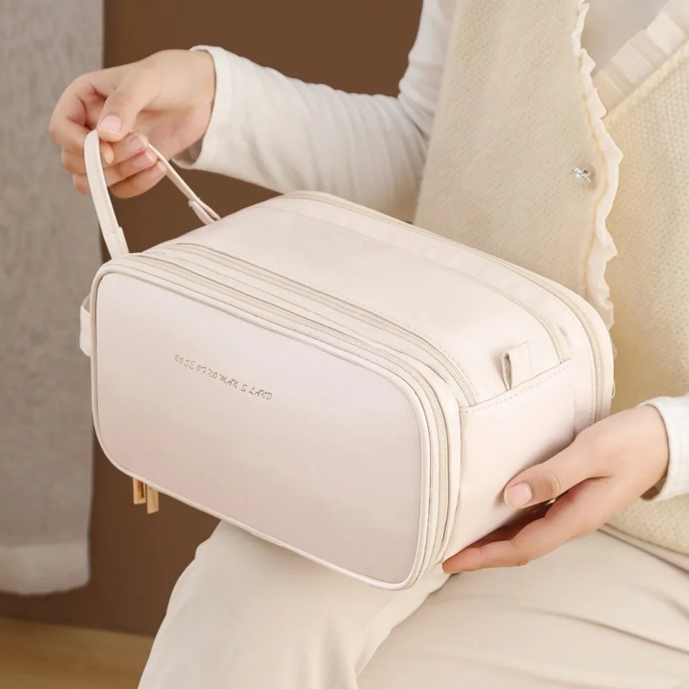 حقيبة مستحضرات التجميل المصنوعة من جلد البولي يوريثان بسحاب مزدوج مقاومة للماء ذات سعة كبيرة حقيبة مكياج حقيبة حمل للمكياج منظم أدوات الزينة