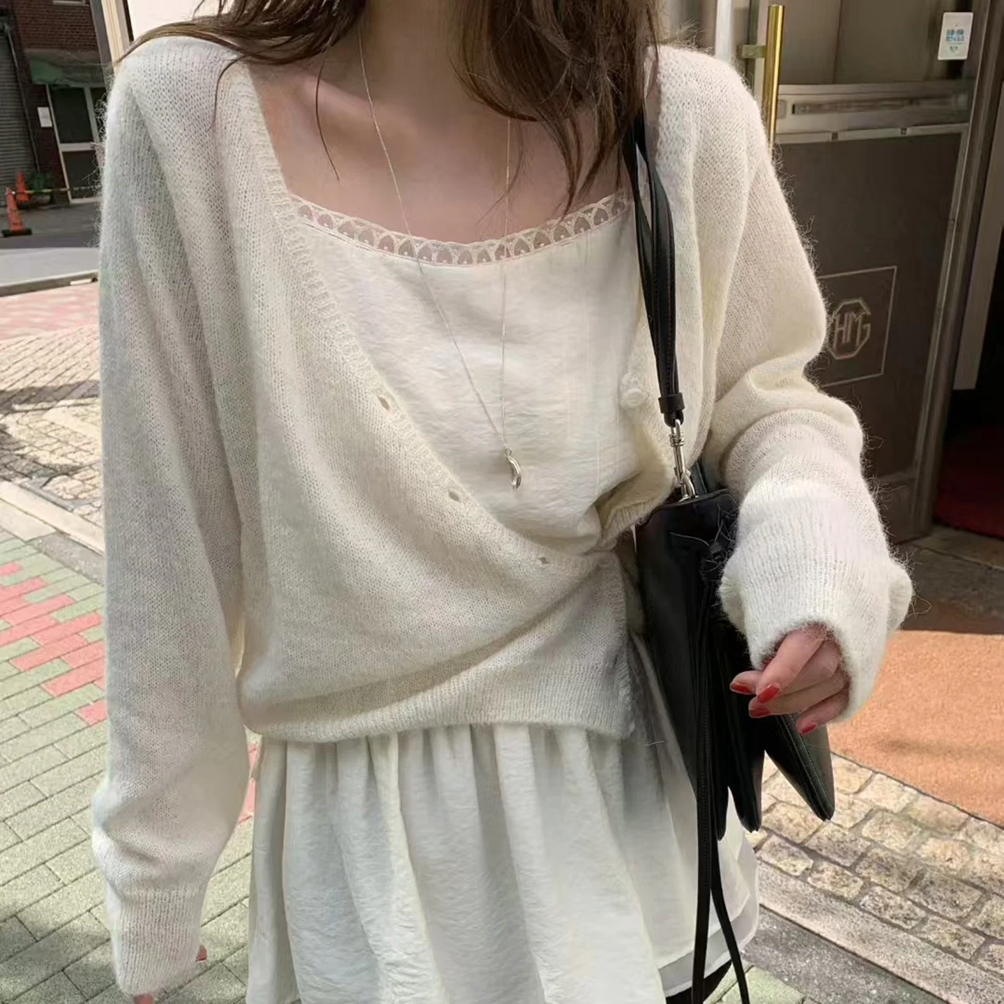 Korean Style Women's Knitted Cardigan Slim Fit Button Front Sleeveless Coat Soft Medium Gauge Fine Yarn Regular Length Spring