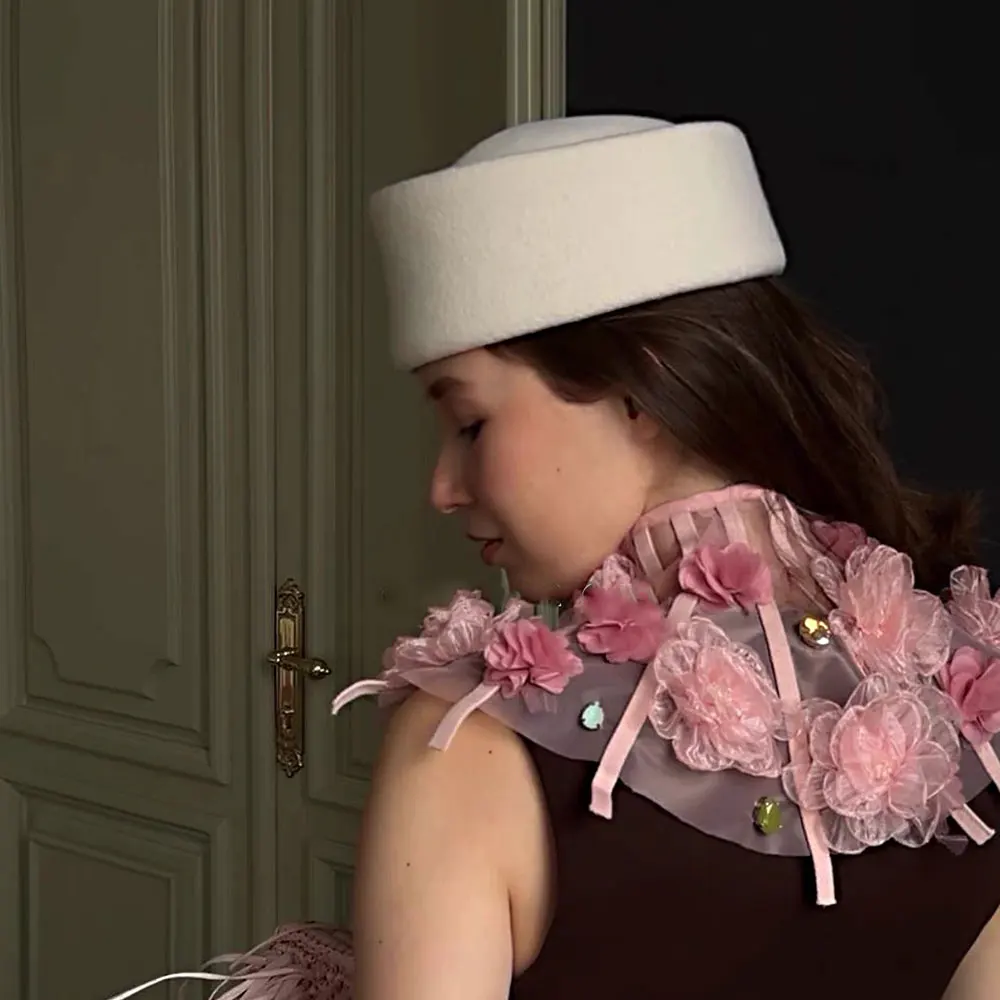 Hepburn Wool Medicine Box Hat Women Winter Dome Retro Flight Attendant Caps High Quality Ins Blogger's Queen Crown Beret