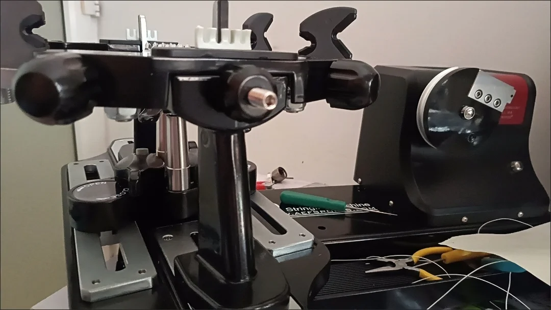 Manual Tennis and Badminton Racquet Stringing Machine Sale