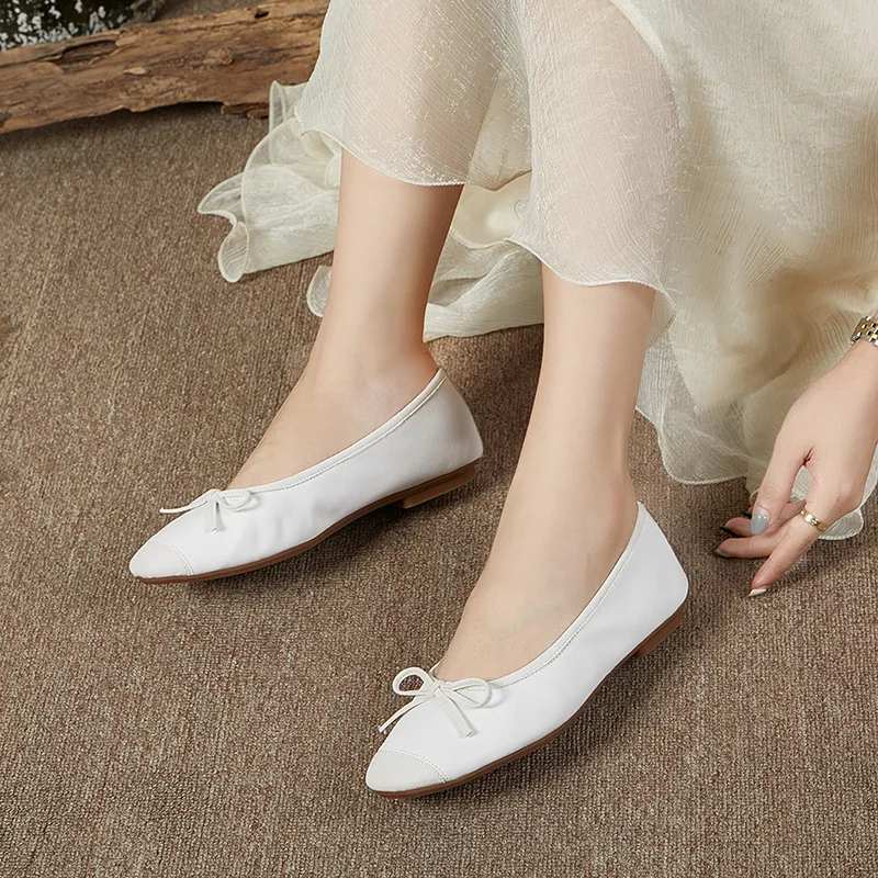 Baotou-Chaussures plates de ballet français pour femmes, nœud coréen rétro, tête carrée, chaussures de grand-mère, été, nouveau, 2024