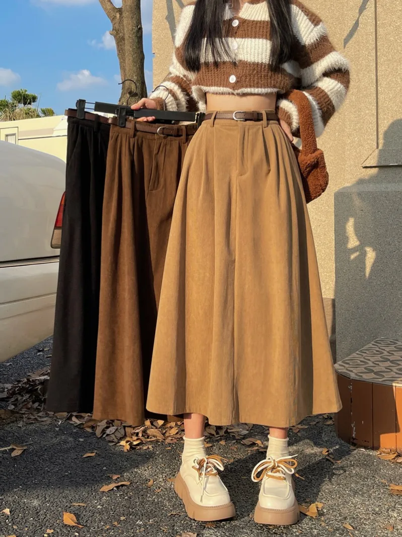 High Waist Slimming Mid-Length Cover Big Hemline A- line Skirt Corduroy Skirt for Women Autumn 2024 New Retro