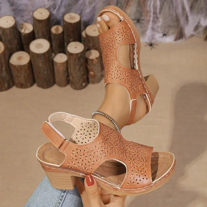Women High Heel Sandals Summer Hollow Out Women's Shoes Hook Loop Thick Heeled Platform Sandles Casual Anti-Slip Beach Sandals